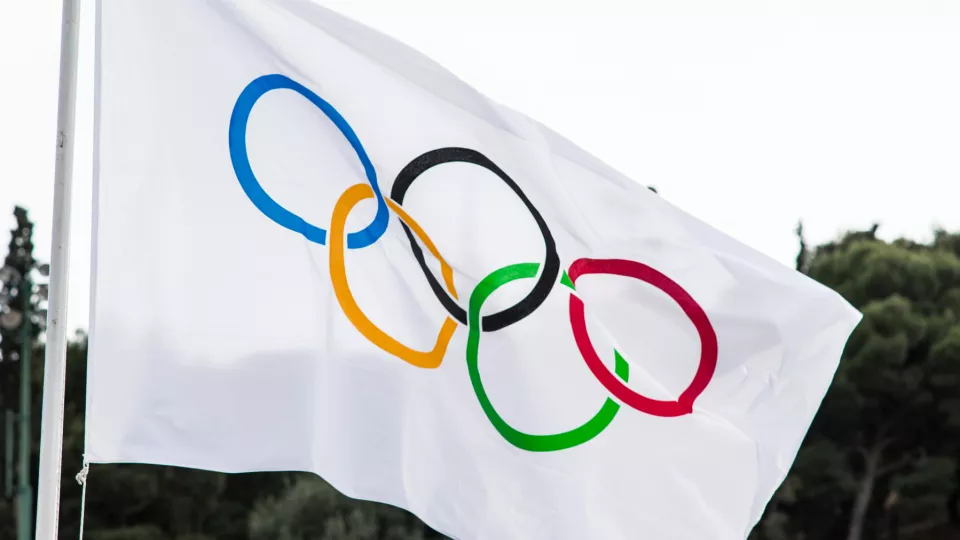 Photo of olympic flag. Photo: Mostphotos.